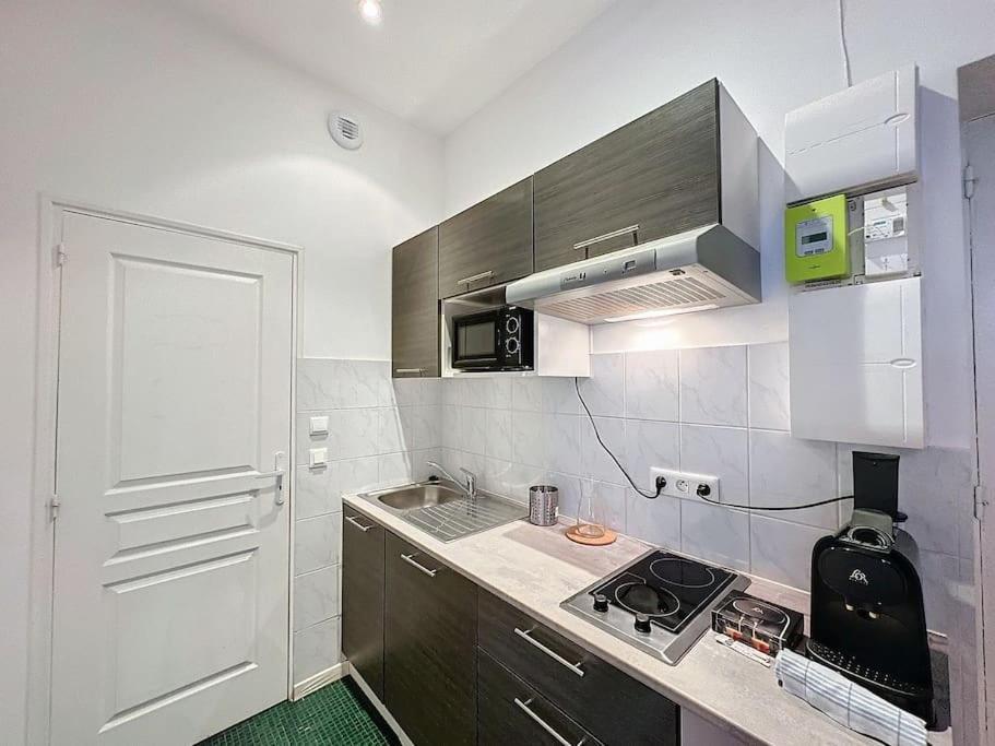 Cosy Appart, Rue St Cyr ลียง ภายนอก รูปภาพ